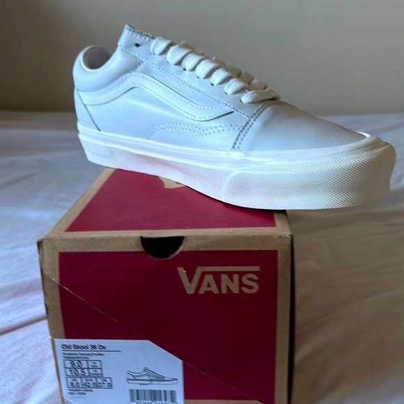 Vans Old Skool 36 DX Size US 9 Men US 10.5 Women Color Grey/ White - Picture 1 of 8